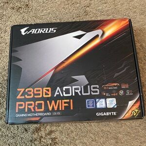 GIGABYTE Z390 AORUS PRO WIFI Motherboard & Intel Core i3-9100 3.6GHz CPU